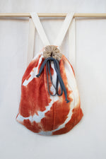 Load image into Gallery viewer, Cinch Backpack - Clay
