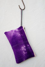 Load image into Gallery viewer, Mali Mud Wrist Pouch - Violet
